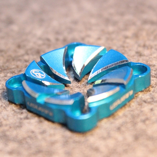 Usukani Aluminium alloy dissilient fan cover 25mm/ 1pc(BLUE) [US-88091-B]